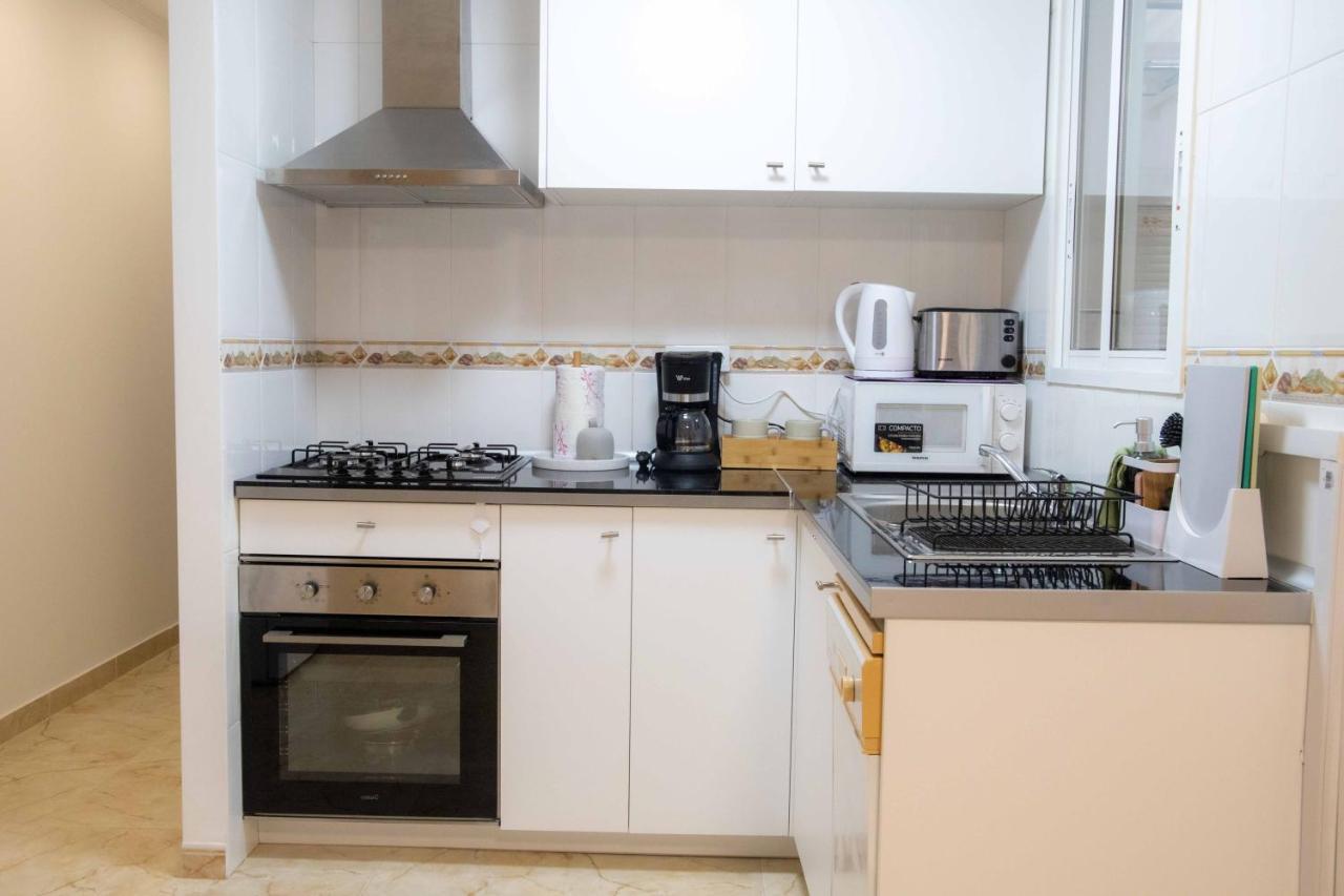 Apartamento Del Pla Alicante Bagian luar foto
