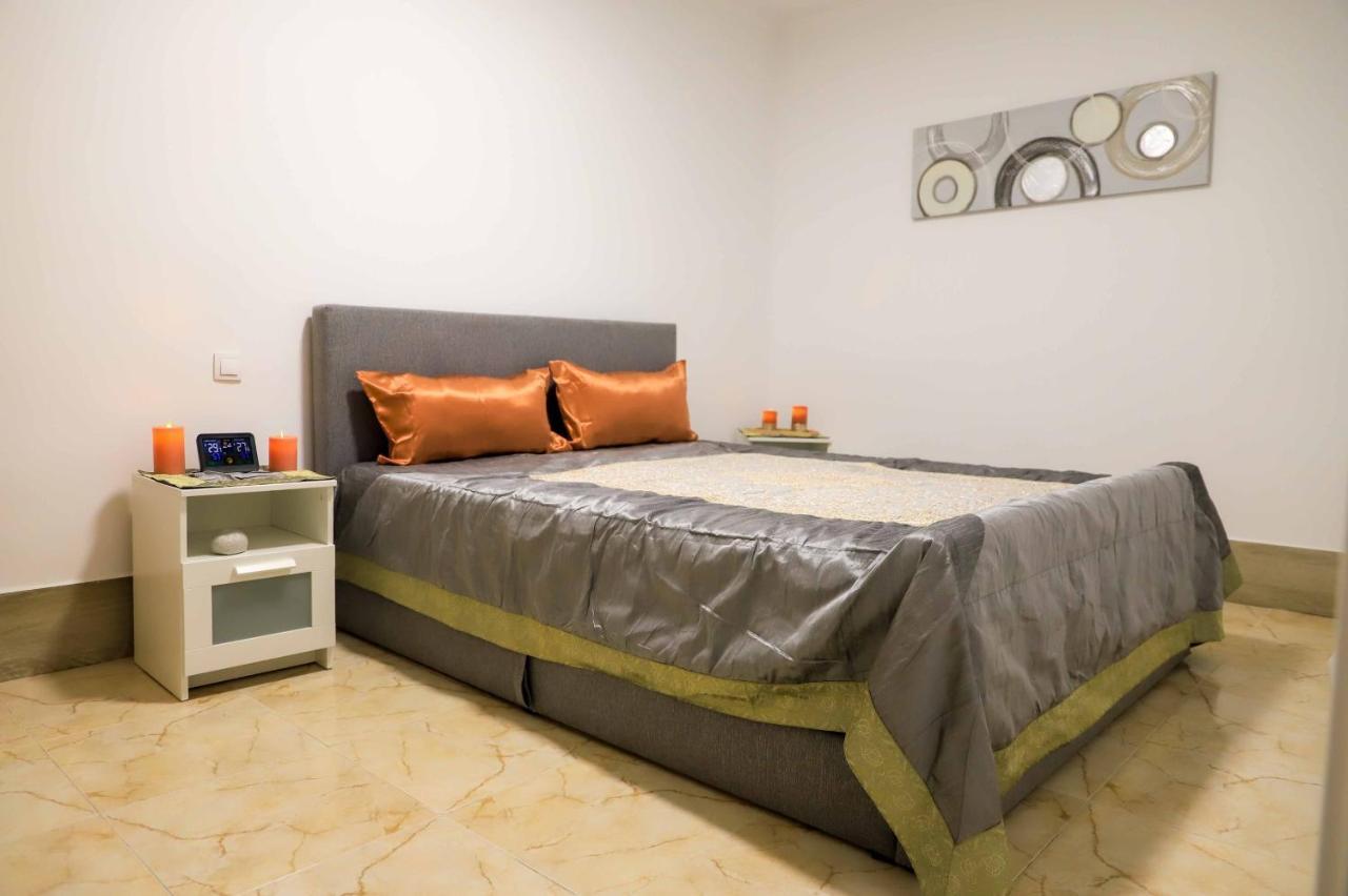 Apartamento Del Pla Alicante Bagian luar foto