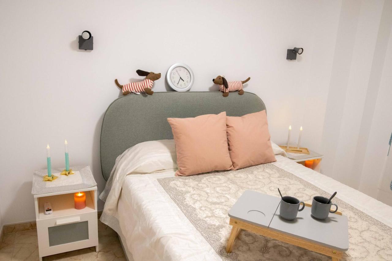 Apartamento Del Pla Alicante Bagian luar foto