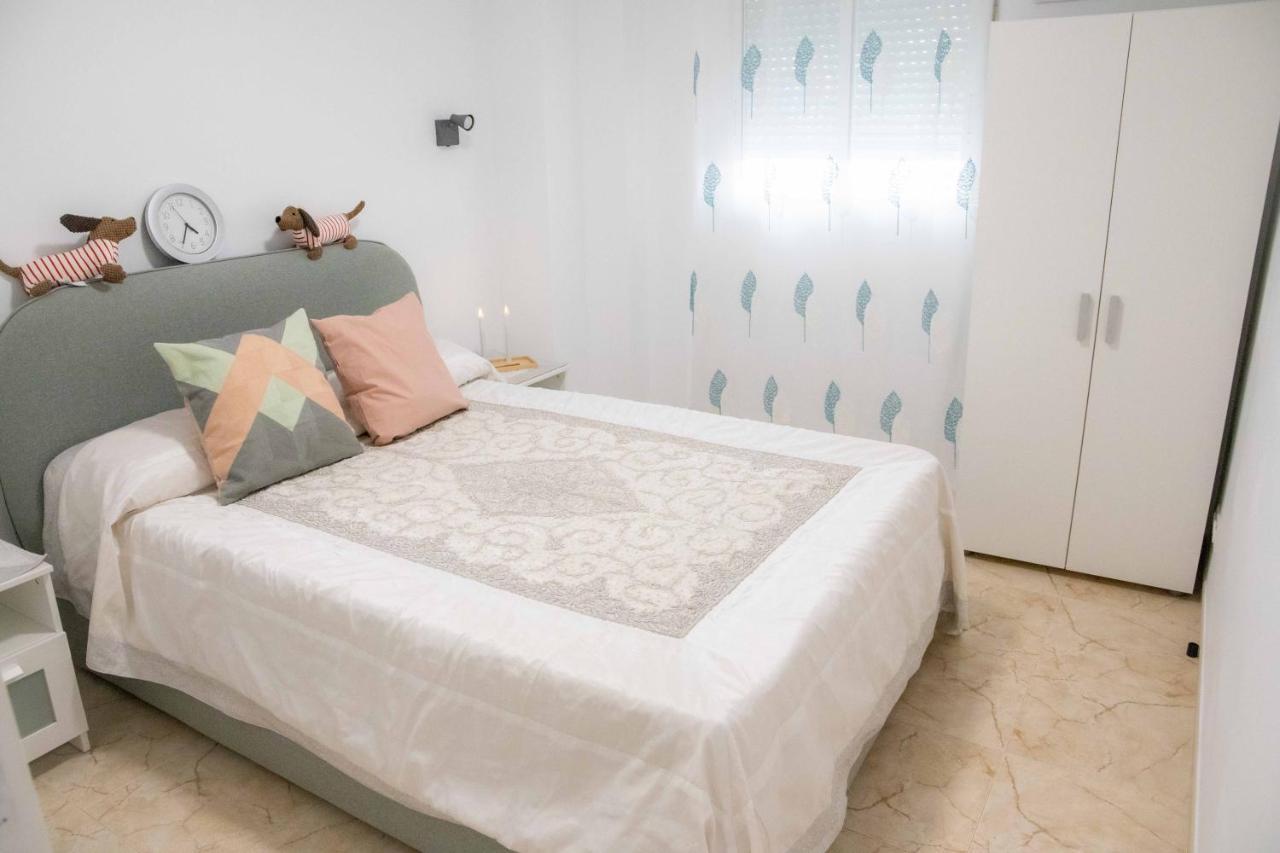 Apartamento Del Pla Alicante Bagian luar foto