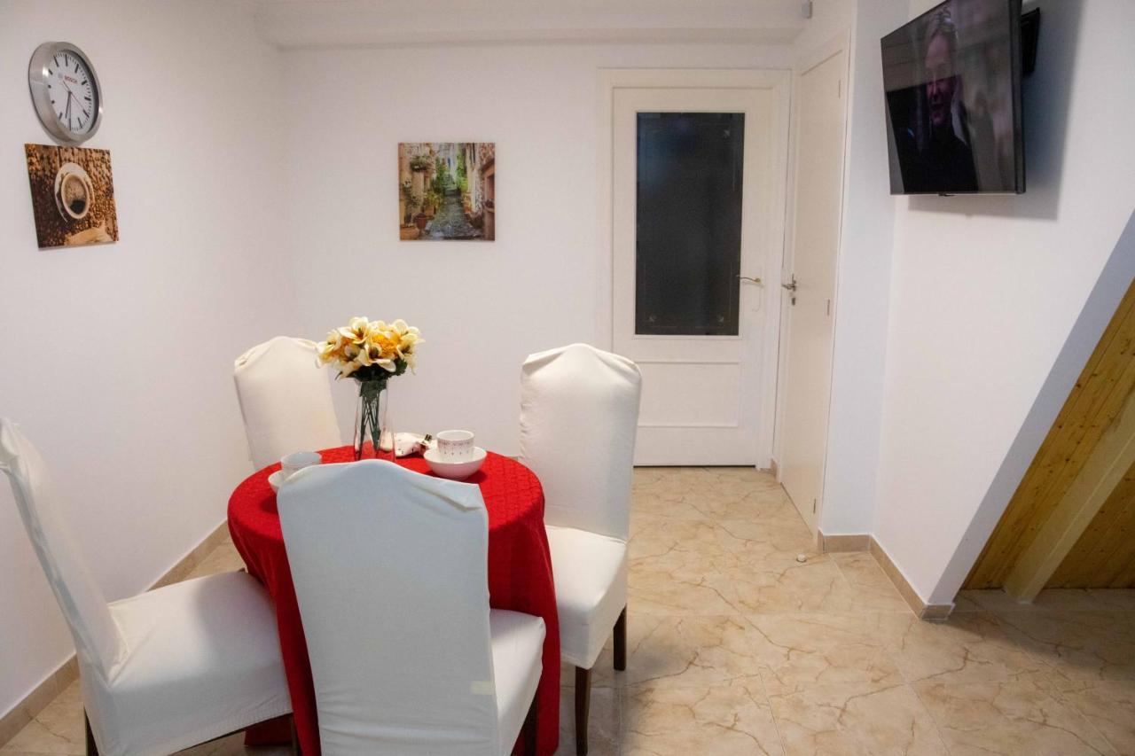 Apartamento Del Pla Alicante Bagian luar foto